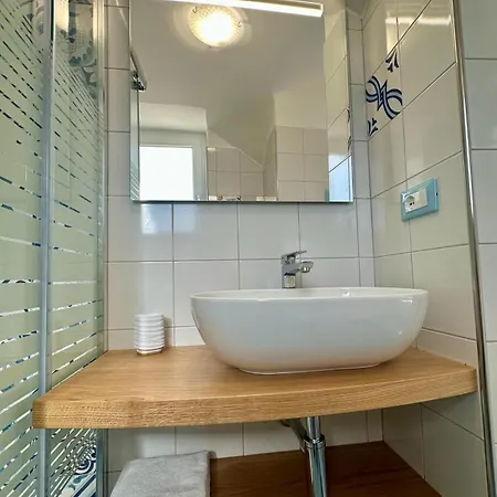 Dimora Rosella * Трамонти