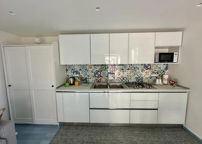 Dimora Rosella * Tramonti